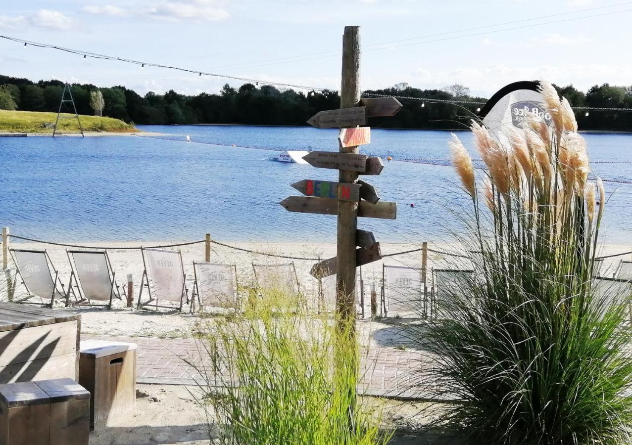 Ferienhaus Maja am See Aurich  Exterior foto